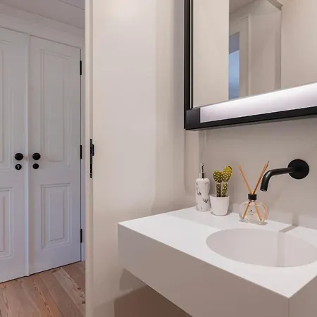 Secret Garden By Innkeeper Lisboa