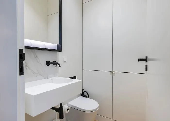 Secret Garden By Innkeeper *